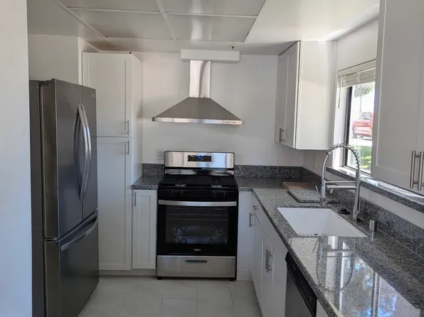 17722 Sergio Cir APT 101, Huntington Beach, CA 92647
