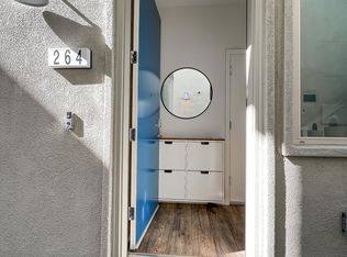 264 Box Ln, Sacramento, CA 95818