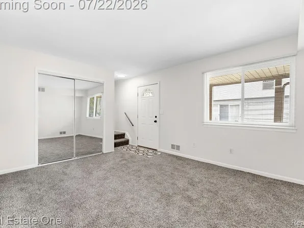 15588 Dupage Blvd, Taylor, MI 48180