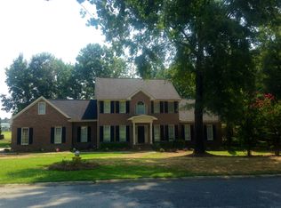 135 Waterford Pl, Macon, GA 31210
