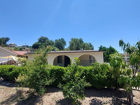 4th image of 564 Camino De Gloria