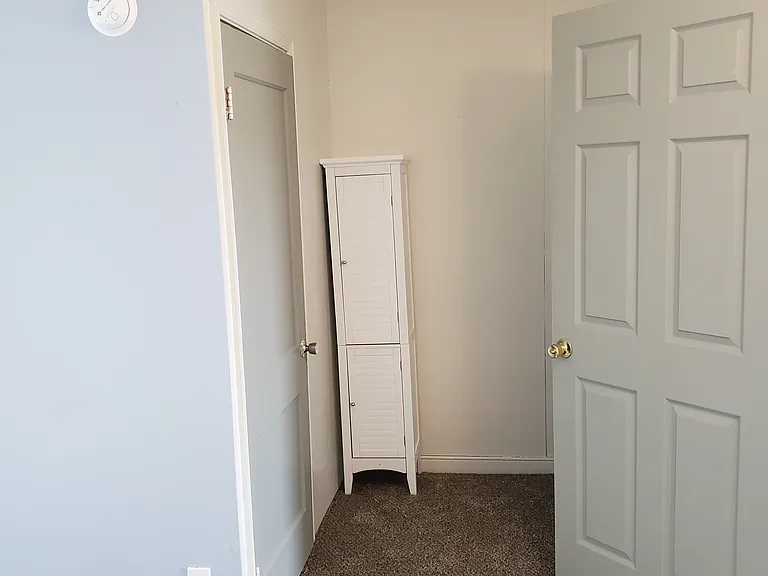 256 Chestnut St — Photo 13