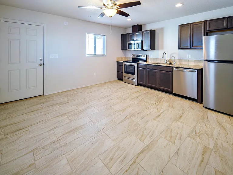 1880 Swanson Ave #1 — Photo 14