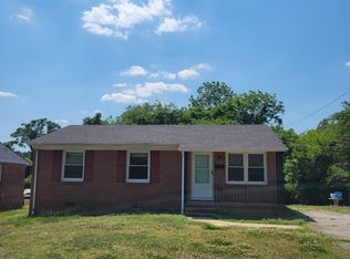 21406 Court St, South Chesterfield, VA 23803