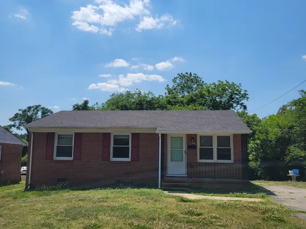 21406 Court St, South Chesterfield, VA 23803