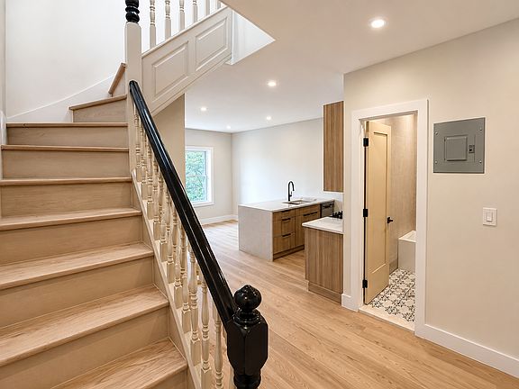 5th image of 1134 Sterling Pl Floor 3