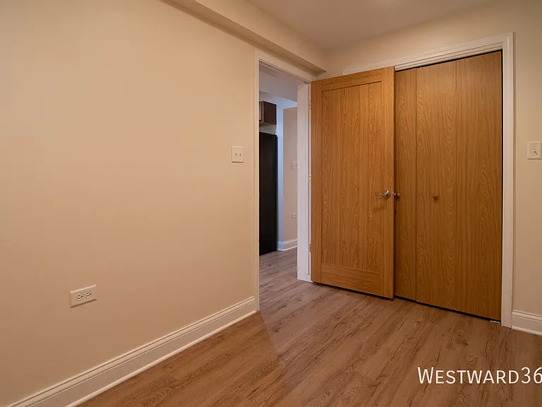 1546 N Mohawk St #1 — Photo 17