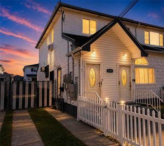 7221 Hillmeyer Ave, Arverne, NY, 11692