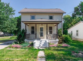 216 Lee St, Eaton Rapids, MI 48827