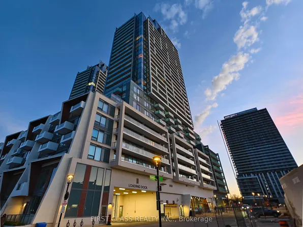 8 Olympic Garden Dr #S1204, Toronto, ON M2M 0B9