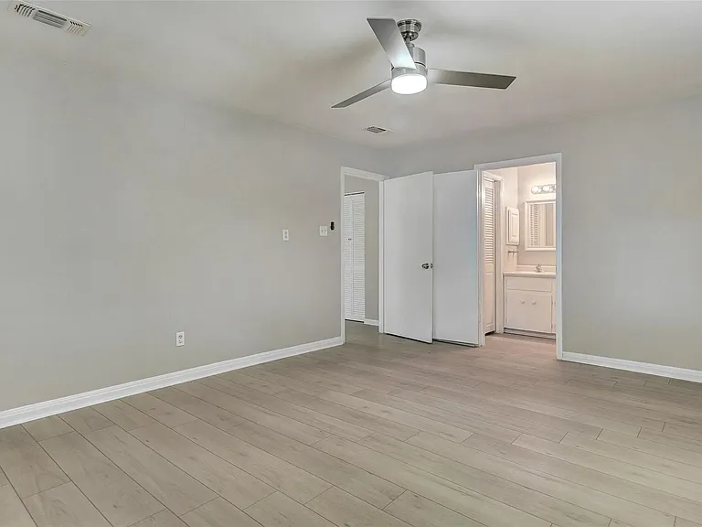 1806 Dixie Ln — Photo 13