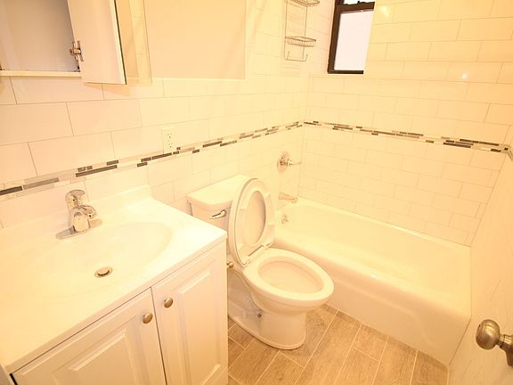 5th image of 850 42nd St APT 18