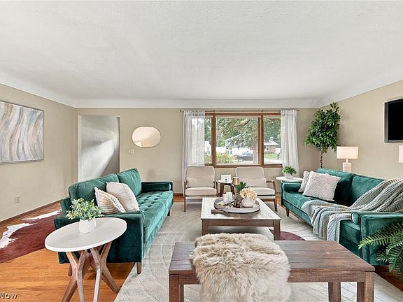 4th image of 3397 Lotus Ln