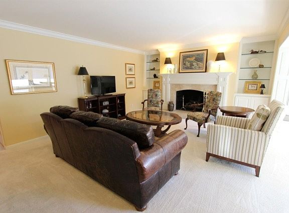 4th image of 450 Audubon Dr