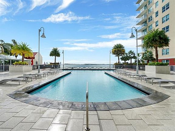 2nd image of 1155 Brickell Bay Dr APT 3404