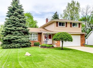 13823 Rosalie Dr, Garfield Heights, OH