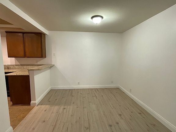 4th image of 19172 Shoreline Ln Unit 3