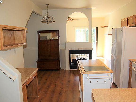 2nd image of 5264 NE 121st Ave APT V237