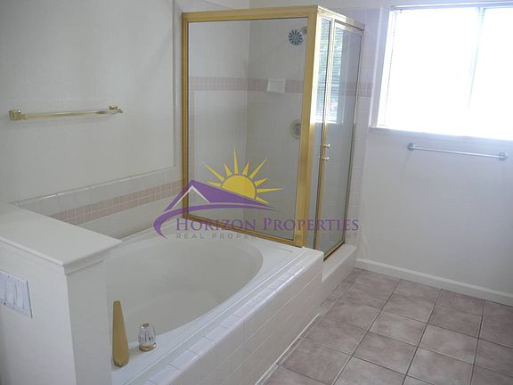 3rd image of 2801 Toronja Way #1