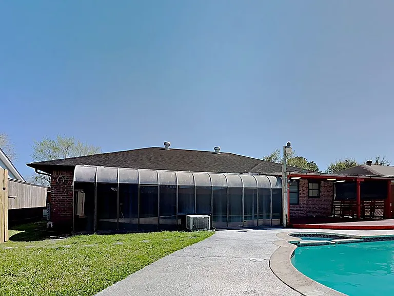 10506 Kirkdale Dr — Photo 10