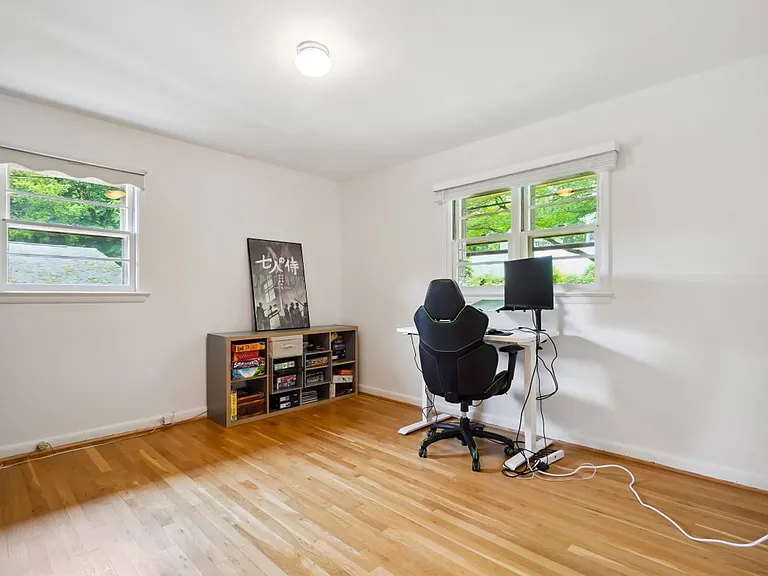 8504 Sundale Dr — Photo 13