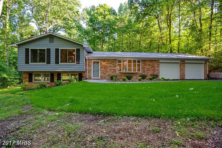 4274 Columbia Park Rd photo 1