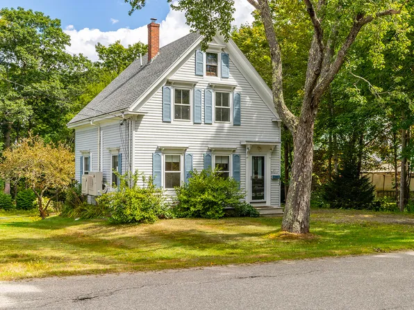 20 Belmont Avenue, Camden, ME 04843
