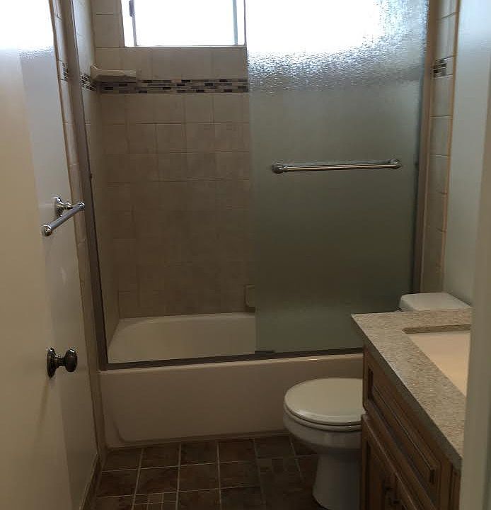 2nd image of 2115 Mathews Ave #6