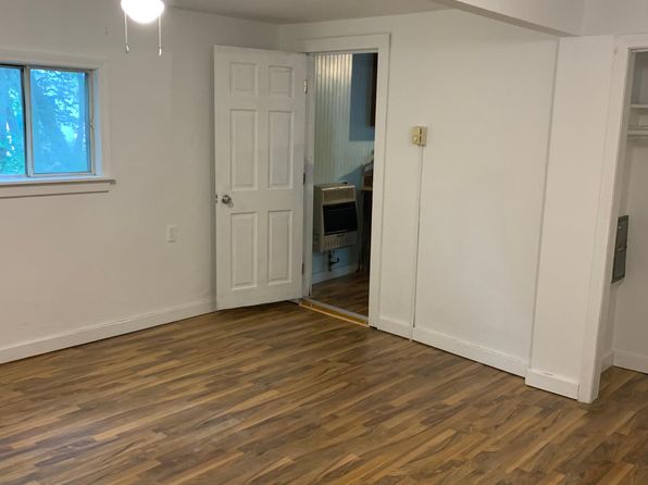 537 Main St #2B