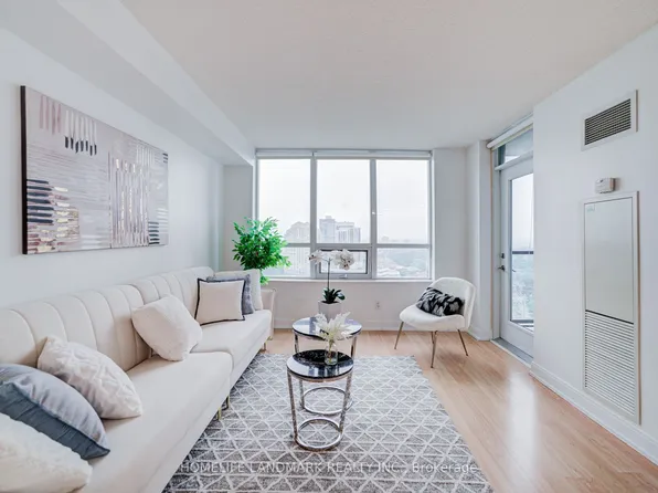35 Viking Ln #2238, Toronto, ON M9B 0A2