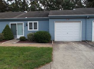 696C Friar Ct, Manchester, NJ 08759