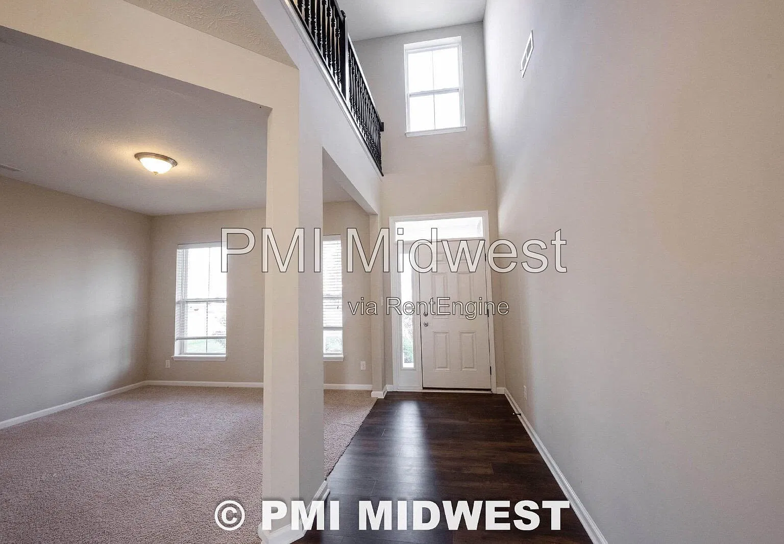 4 bed, 2.5 bath, 3274 sqft, $2,500 — Photo 3