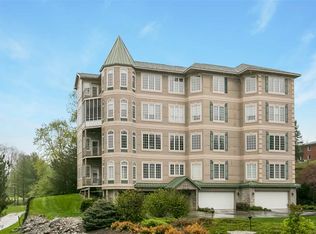 255 Holiday Rd APT 2, Coralville, IA 52241