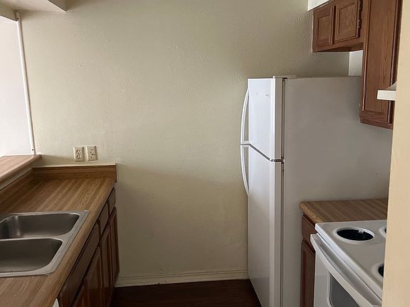 3rd image of 5705 E Texas St APT 97