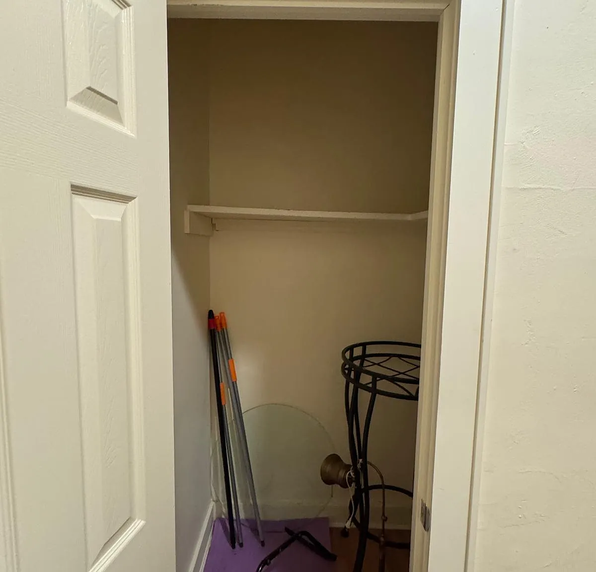 1 bed, 750 sqft, $2,200 — Photo 3