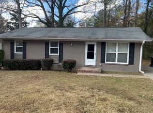 17 Westgate Park Dr, Newnan, GA 30263