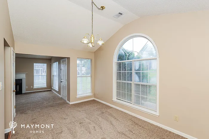 414 Bald Eagle Way — Photo 5
