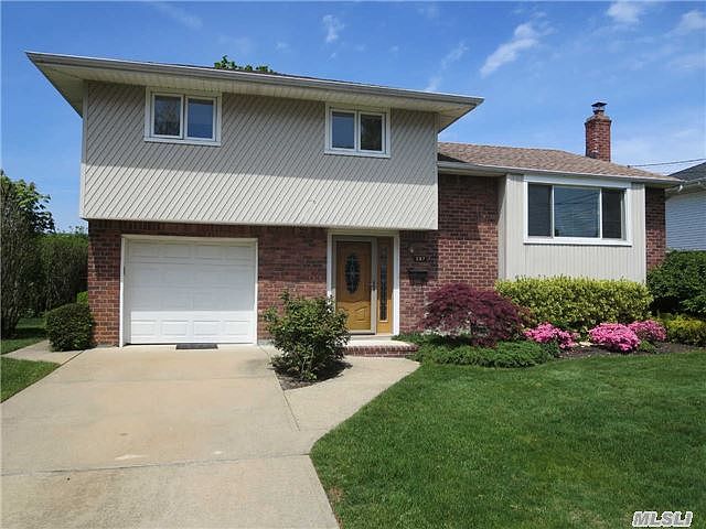 1st image of 267 Oconnell St
