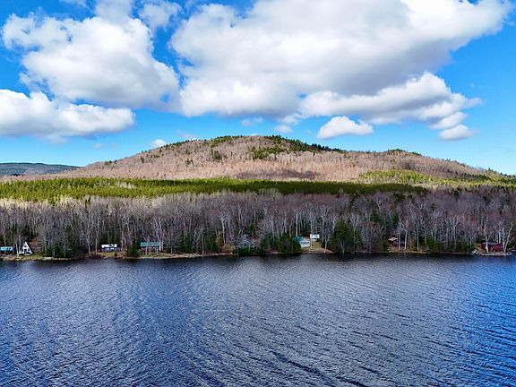 3rd image of 1080 Frenchtown Road