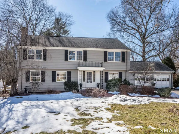 15 Avondale Road, West Hartford, CT 06117