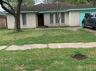 15155 Dogwood Tree St, Houston, TX 77060