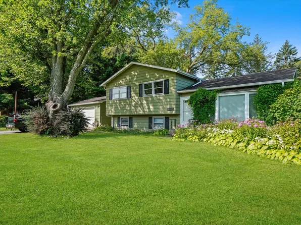 38338 N Geraghty Ave, Beach Park, IL 60087