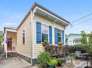 914 Delachaise St, New Orleans, LA 70115