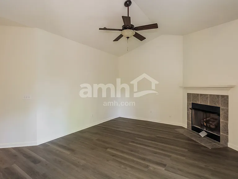 117 Delham Ct — Photo 8