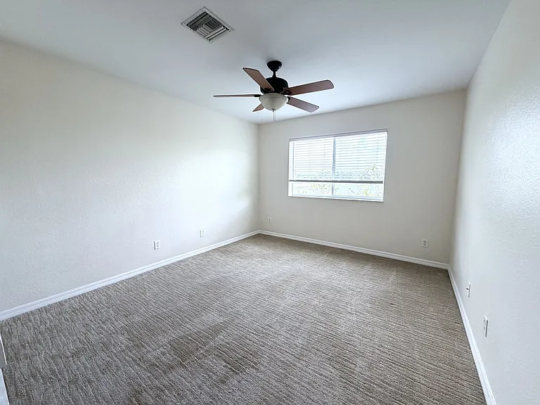 9701 Roundstone Cir — Photo 16