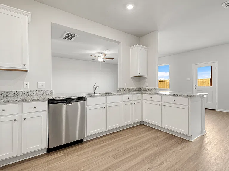 All kitchen appliances included.
