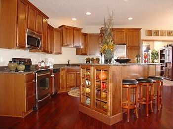 1st image of 10682 Kingsfield Ln