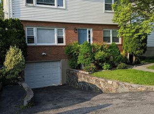 5 Ridge Pl, Greenwich, CT 06831