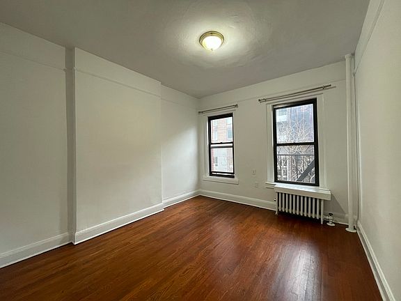 3rd image of 337 E 88th St APT 4A