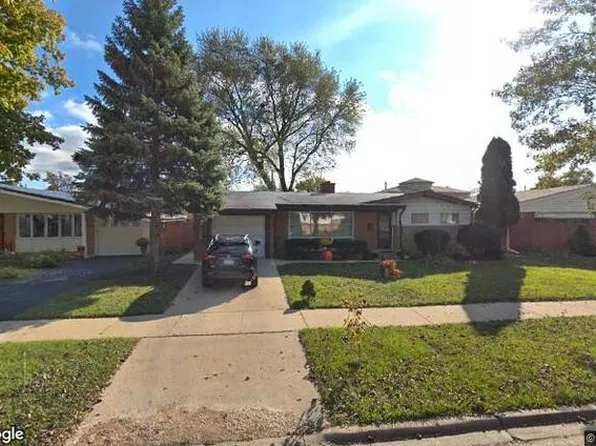 7239 Palma Ln, Morton Grove, IL 60053